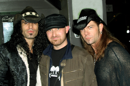 Photo of Eric Sardinas (l)