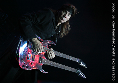 Photo of Steve Vai