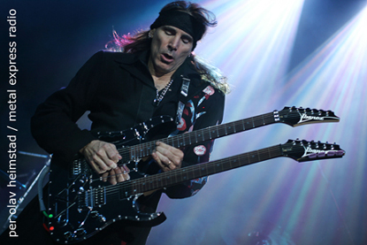 Photo of Steve Vai