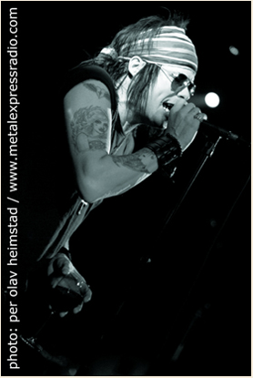 Photo of Joe Leste (Bang Tango)