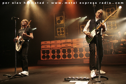 Photo of Status Quo